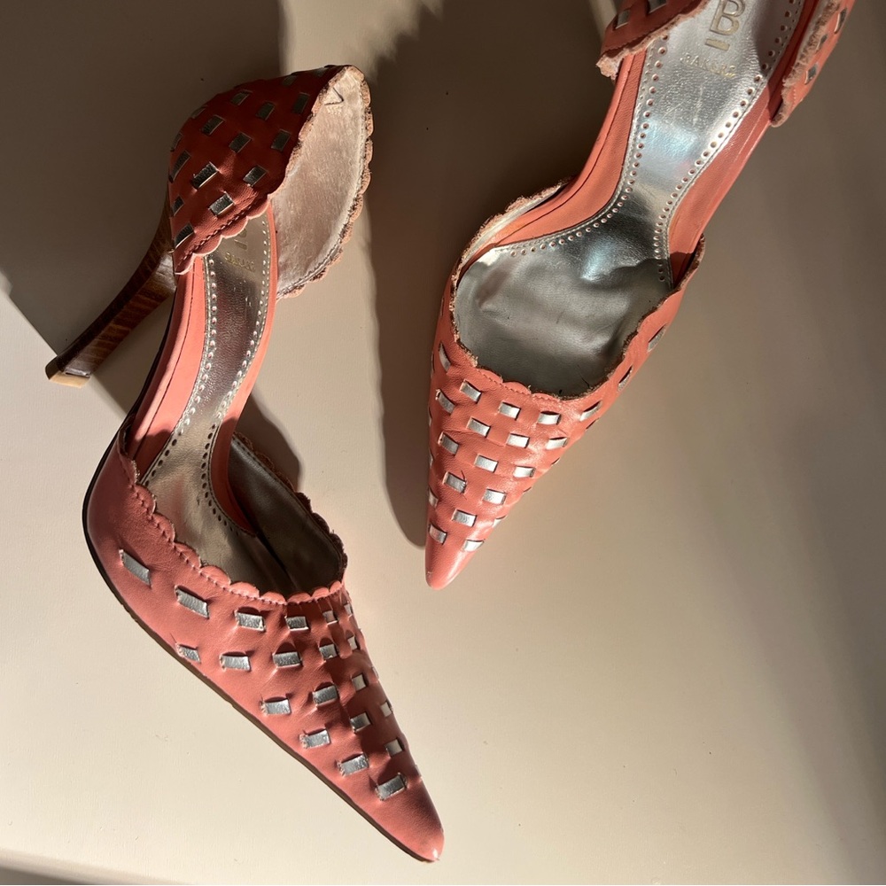 2000s Bakers Woven Leather Heel